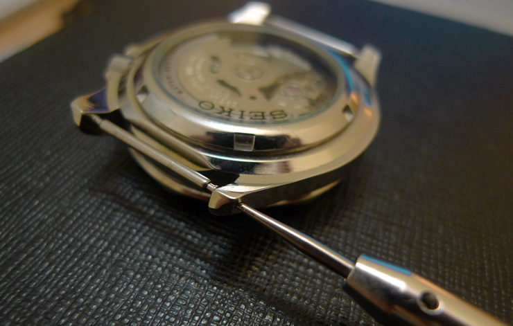 How To Remove Watch Strap Drilled Lugs Seiko